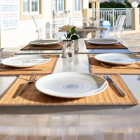 Mare Monte Aparthotel 3*