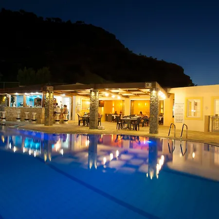 Mare Monte Aparthotel 3*